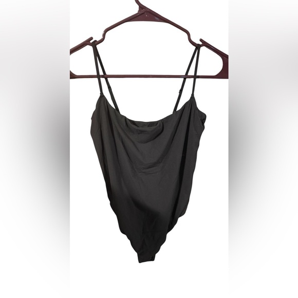 Skims FITS EVERYBODY CAMI BODYSUIT - Picture 3 of 4